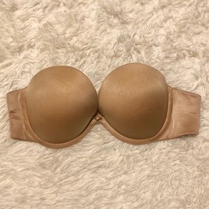 Victoria’s Secret strapless bra